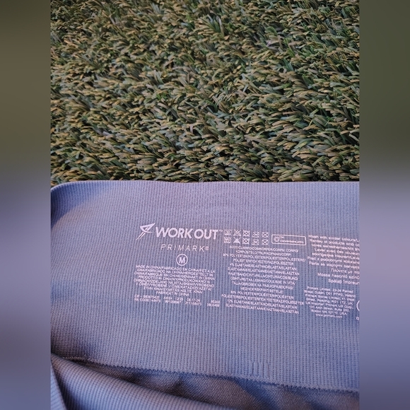 Primark Lilac High-Waisted Women's Shorts - Picture 4 of 4